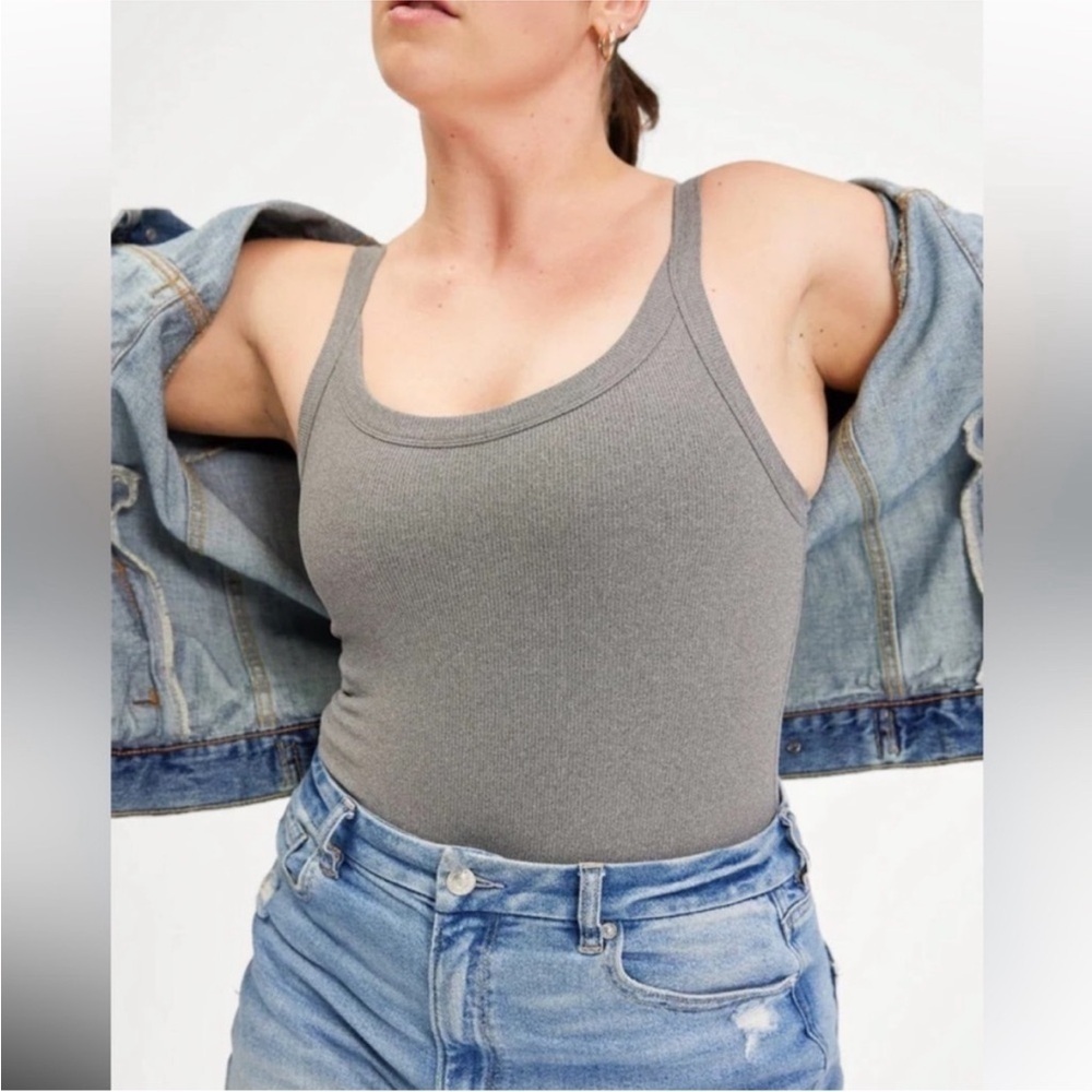 Girlfriend Collective Ribbed Gray Ash Coco Scoop Bodysuit